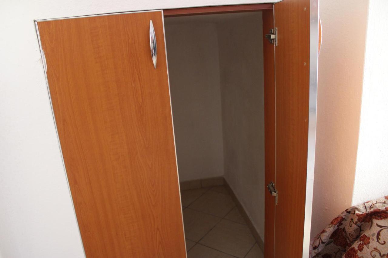 Bledi'S Cozy Apartment In New Blvd Tirana Exterior foto